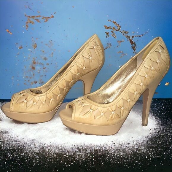 BCBGenerations cream braid style peep-toe heels - Picture 2 of 7